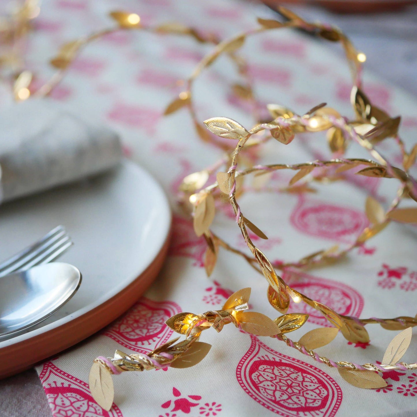 Gold Leaf Fairy Light String: USB