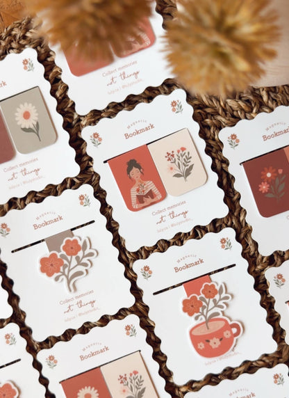 Magnetic Bookmark | Book and Flowers