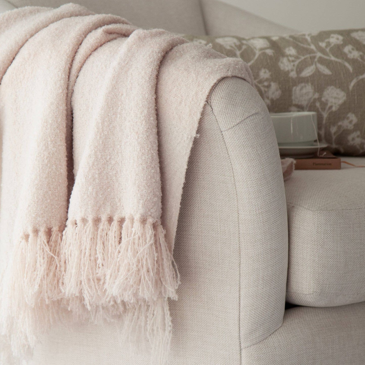 Oden Textured Boucle Throw: Oatmeal / 50" X 60"