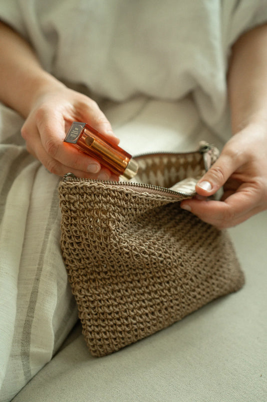 Lola Woven Jute Pouch