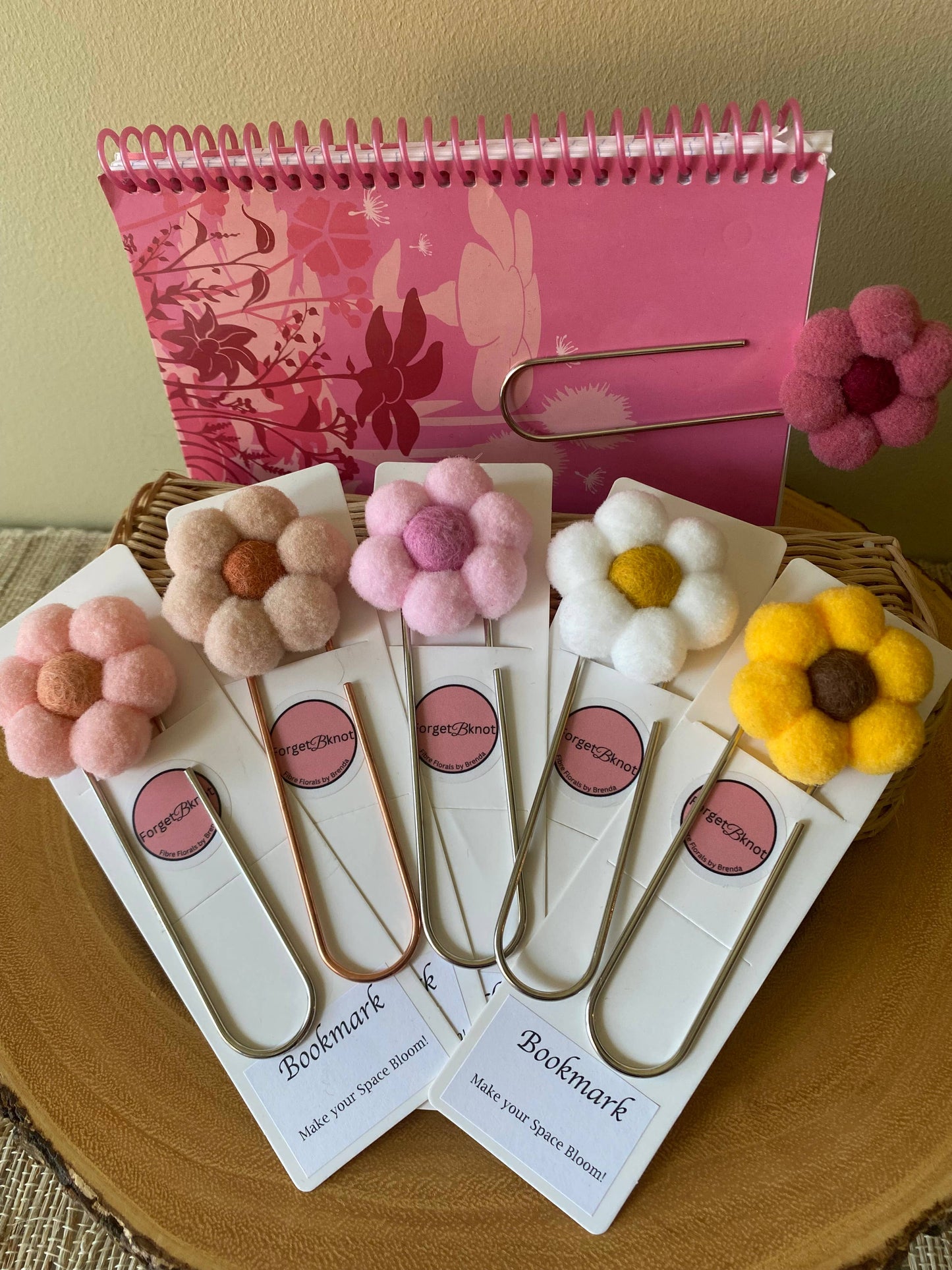 Flower Bookmark- Daisy