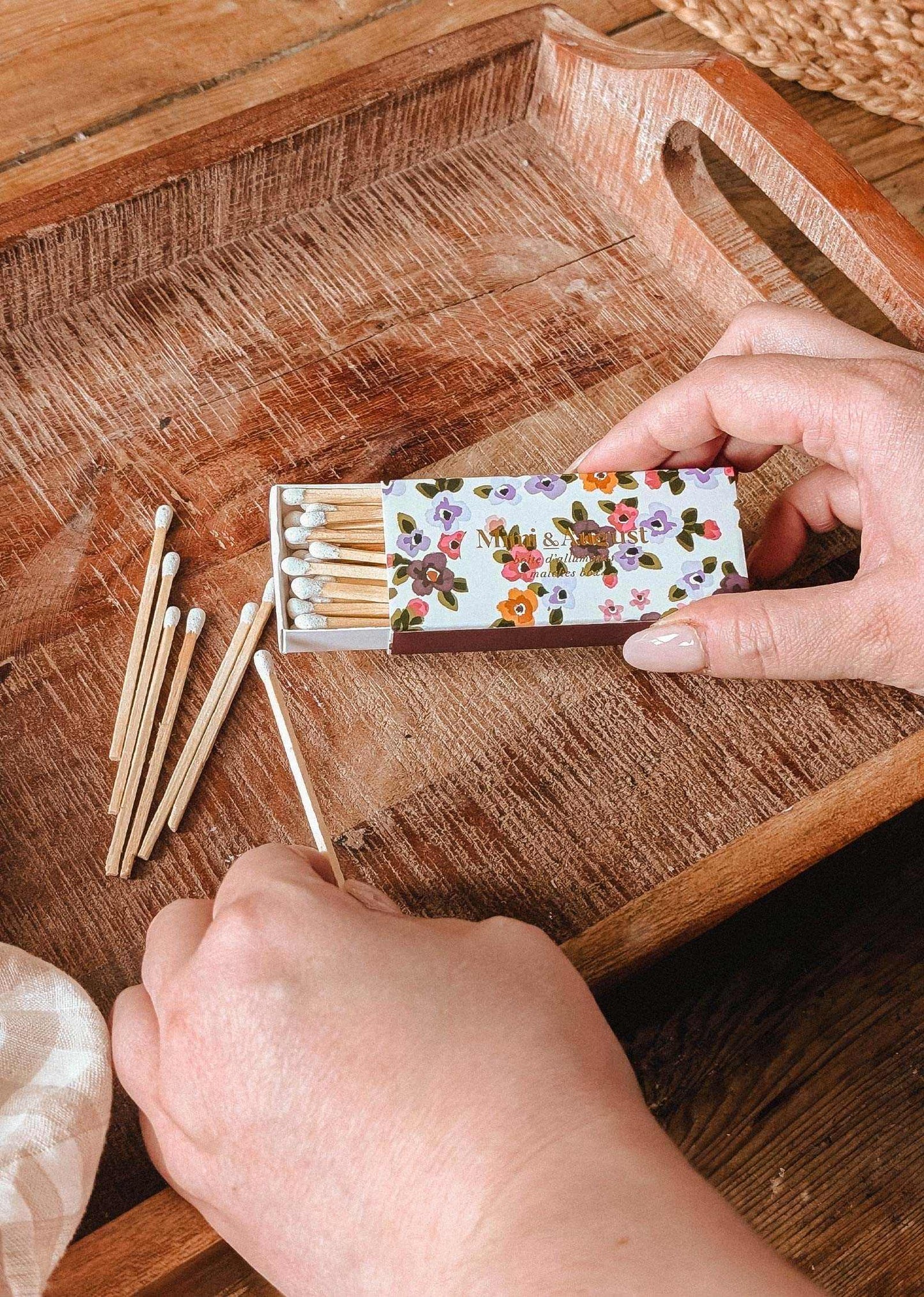 Mimi Floral Matchbox - 30 Sticks